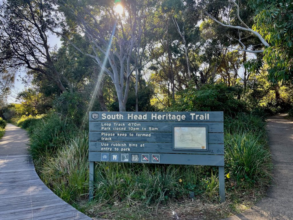 South Head Heritage Trail loops around South Head near Watsons Bay