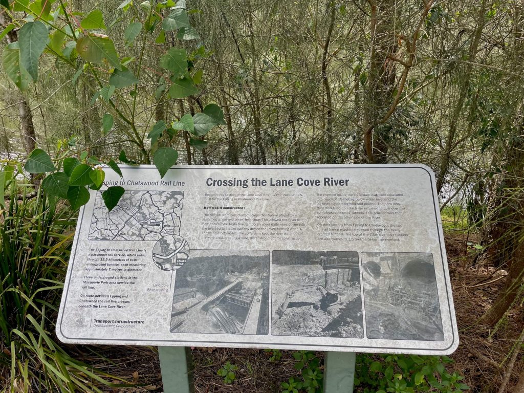 Great North Walk: North Ryde to Thornleigh lane cove river railway tunnel