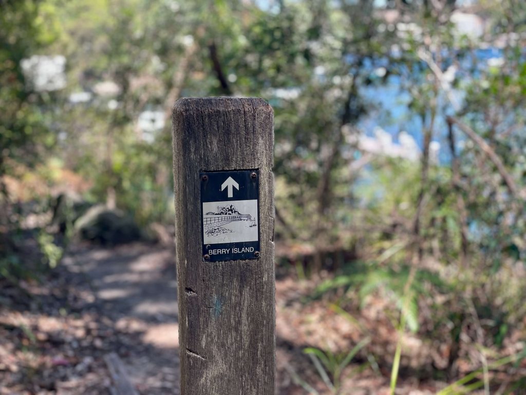 Signpost on the track to Berry Island