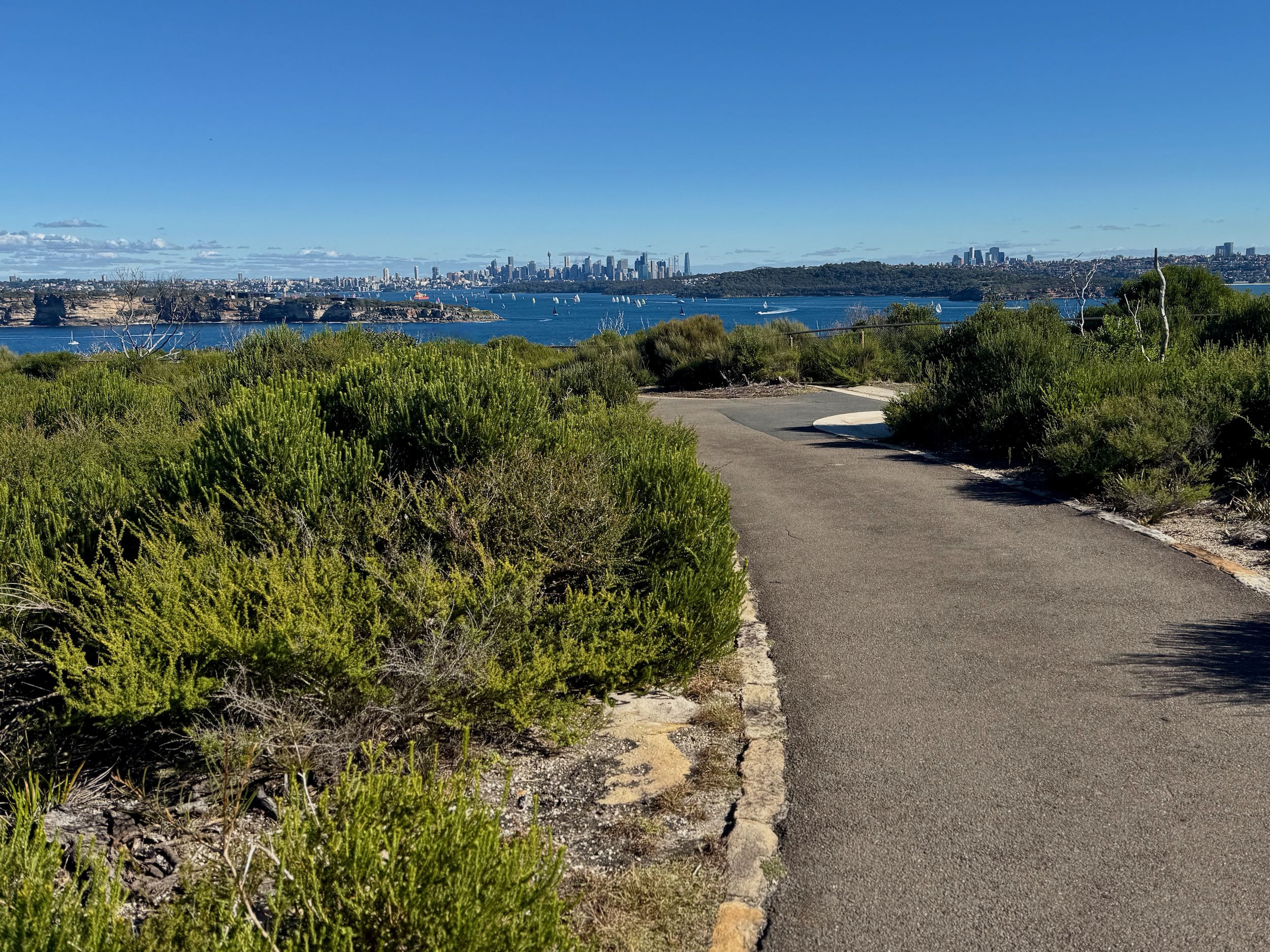 Fairfax Walk harbour views at North Head in Manly